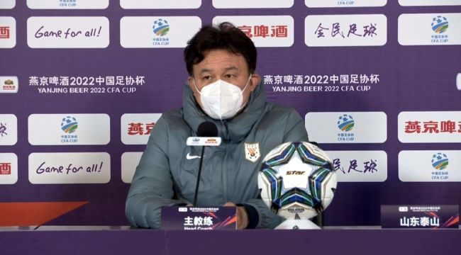 《三少爷的剑》路演五天五城 江一燕素雅清新美 2016-12-07 《三少爷的剑》正在上映,江一燕随剧组跑完了北京、成都、杭州、武汉、南昌等五站的活动和路演,黑白着装美成风景线。